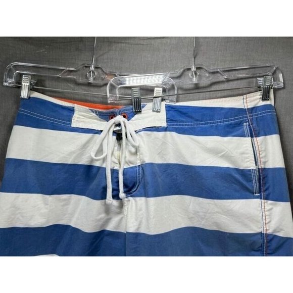 Old Navy Swim Shorts Mens Extra Large White Blue Striped Chino Outdoors Men. - Picture 2 of 9